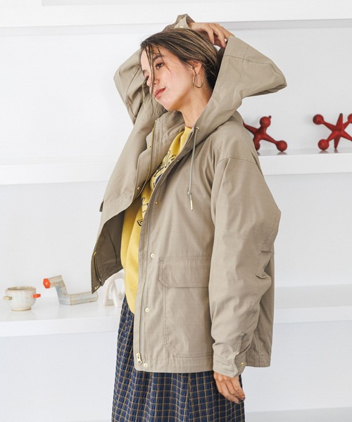 BAYFLOW(ベイフロー)の「マウンテンパーカー23(マウンテンパーカー・レディース・ベージュ/ブラック/アイボリー・SMALL/MEDIUM)」の3枚目の写真