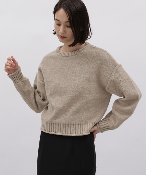 LAKOLE(ラコレ)の「フォルムスリーブニットプルオーバー / 982198(ニット/セーター・レディース・ブラック/アイボリー/グレイッシュベージュ/マスタード/サックスブルー・SMALL/MEDIUM)」の4枚目の写真