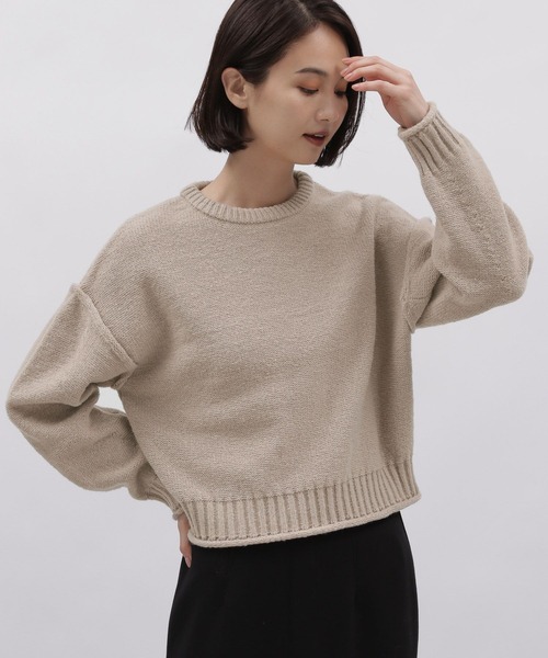 LAKOLE(ラコレ)の「フォルムスリーブニットプルオーバー / 982198(ニット/セーター・レディース・ブラック/アイボリー/グレイッシュベージュ/マスタード/サックスブルー・SMALL/MEDIUM)」の14枚目の写真