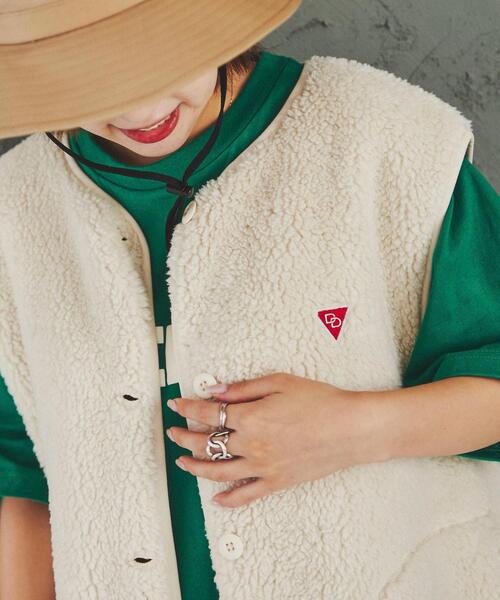 coen（コーエン）の「【WEB限定】BLEU DE VERDUN（ブルーデバードン）別注ボアベスト（ベスト・レディース・オフホワイト/ダークグレー・M/L）」の3枚目の写真