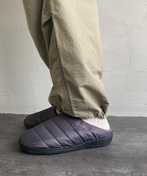 SUBU（スブ）の「[SUBU/スブ] SUBU PERMANENT COLOR ウインターサンダル（サンダル・レディース・ベージュ/カーキ/ダークグレー/ブラック・2/3/1/0）」の2枚目の写真