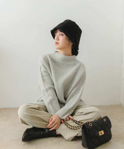 RODE SKO(ロデスコ)の「リバーシブルボアハット(ハット・レディース・ブラック/アイボリー・ONE)」の4枚目の写真