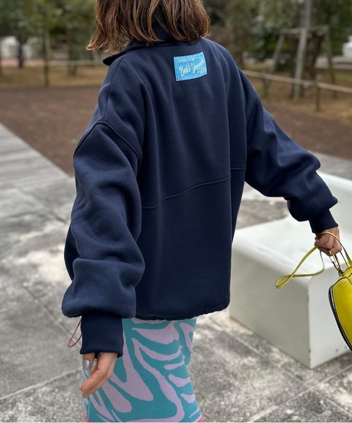 mi via loca(ミヴィアロカ)の「ハーフジップ配色ドロスト裏起毛アノラックトップス(スウェット・レディース・ブラック/ネイビー/オートミール・FREE)」の3枚目の写真