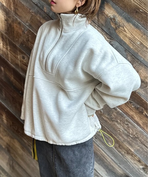 mi via loca(ミヴィアロカ)の「ハーフジップ配色ドロスト裏起毛アノラックトップス(スウェット・レディース・ブラック/ネイビー/オートミール・FREE)」の22枚目の写真