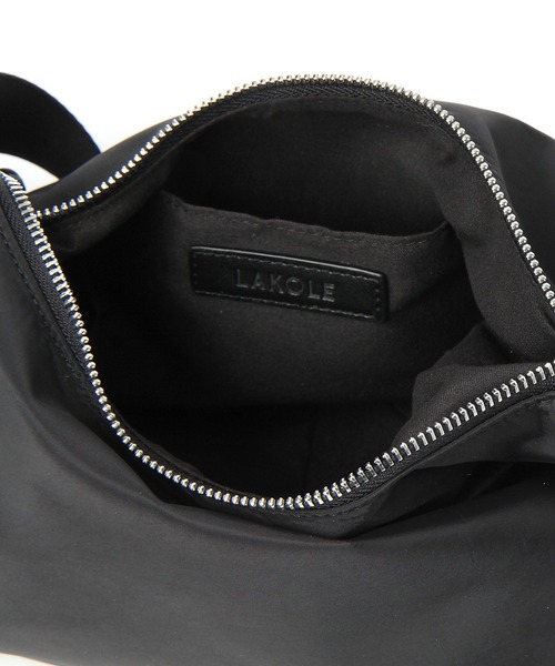 LAKOLE（ラコレ）の「ミニハーフムーンショルダー / 991653（ショルダーバッグ・レディース・ライトグリーン/ライトブルー/ブラック/オフホワイト・FREE）」の14枚目の写真