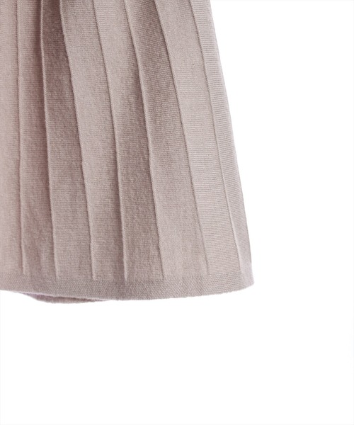 clear（クリア）の「×オープンショルダーフレアロングニットワンピース[低身長用サイズ有]（ワンピース・レディース・グレイッシュベージュ/ブラック・F/XS）」の10枚目の写真