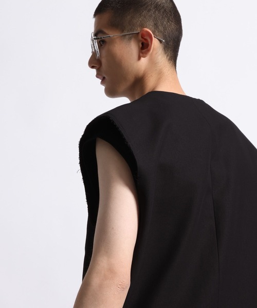 STERNBERG(スタンバーグ)の「STERNBERG/テーラードジレ/991631(ベスト・メンズ・ブラック・MEDIUM/LARGE/SMALL)」の8枚目の写真