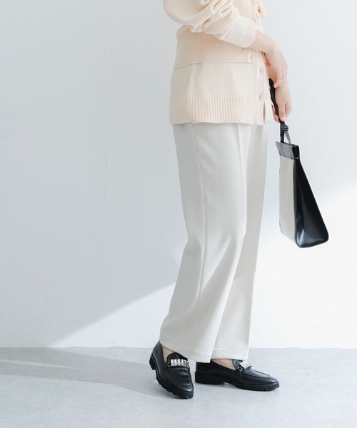 URBAN RESEARCH ROSSO WOMEN（アーバンリサーチ　ロッソ）の「ウォッシャブルセンタープレスパンツ（その他パンツ・レディース・ブラック/ホワイト系その他/ブルー・36/38）」の4枚目の写真