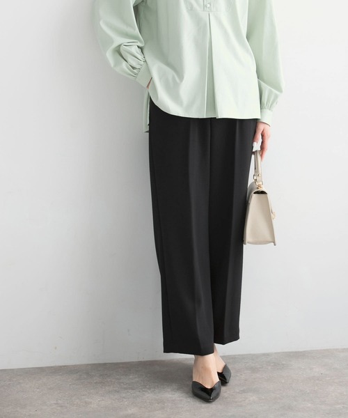 URBAN RESEARCH ROSSO WOMEN（アーバンリサーチ　ロッソ）の「ウォッシャブルセンタープレスパンツ（その他パンツ・レディース・ブラック/ホワイト系その他/ブルー・36/38）」の9枚目の写真