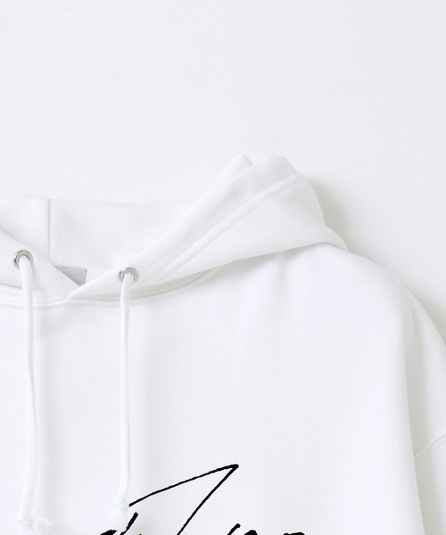 STRAY SHEEP（ストレイシープ）の「【STRAY SHEEP/ストレイシープ】スージー・ズー×STRAY SHEEP パーカー/オーバーサイズバックプリントプルオーバーフーディー（パーカー・レディース・ホワイト系その他2/ホワイト系その他・MEDIUM/LARGE/X-LARGE）」の15枚目の写真