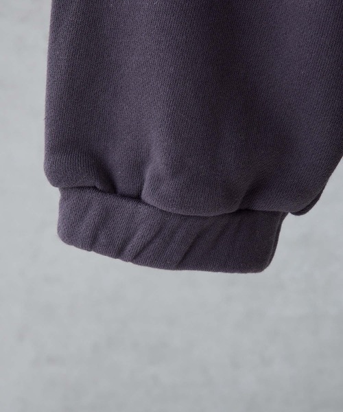 one after another NICE CLAUP(ワンアフターアナザーナイスクラップ)の「ハーフジップワンポイント刺繍スウェット(スウェット・レディース・ネイビー/杢グレー/サックスブルー/アイボリー・FREE)」の7枚目の写真