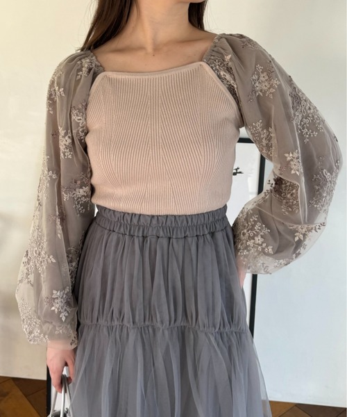 mysty woman（ミスティウーマン）の「フローラルスリーブプルオーバー　109768（ニット/セーター・レディース・アイボリー/モカ/ブルー系その他・FREE）」の10枚目の写真