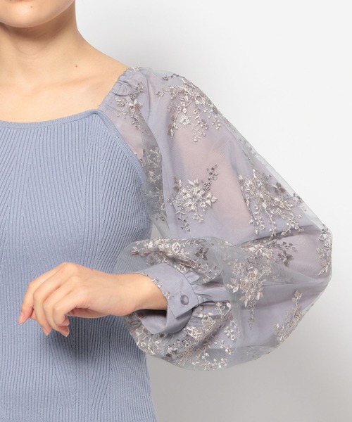 mysty woman（ミスティウーマン）の「フローラルスリーブプルオーバー　109768（ニット/セーター・レディース・アイボリー/モカ/ブルー系その他・FREE）」の15枚目の写真