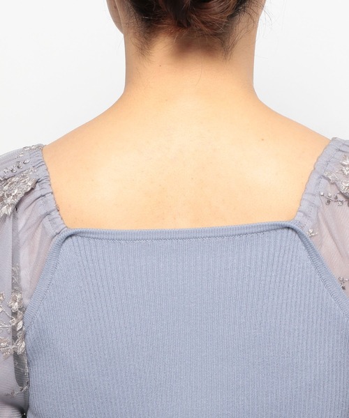 mysty woman（ミスティウーマン）の「フローラルスリーブプルオーバー　109768（ニット/セーター・レディース・アイボリー/モカ/ブルー系その他・FREE）」の16枚目の写真