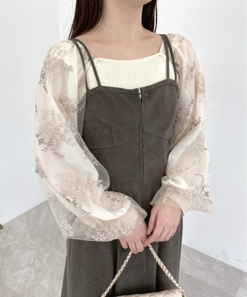 mysty woman（ミスティウーマン）の「フローラルスリーブプルオーバー　109768（ニット/セーター・レディース・アイボリー/モカ/ブルー系その他・FREE）」の21枚目の写真