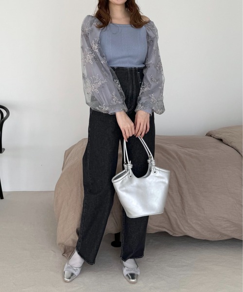 mysty woman（ミスティウーマン）の「フローラルスリーブプルオーバー　109768（ニット/セーター・レディース・アイボリー/モカ/ブルー系その他・FREE）」の22枚目の写真