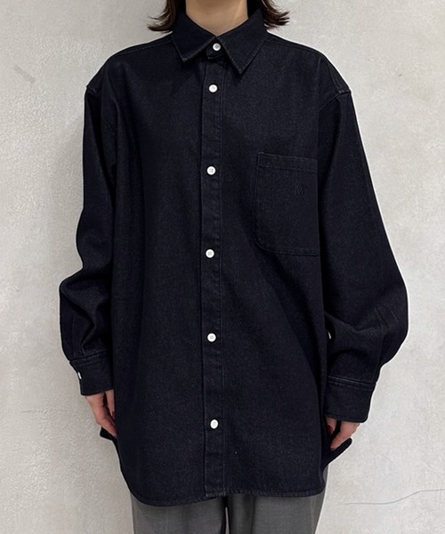 MUHET（ミュエータ）の「デニムシャツ（シャツ/ブラウス・レディース・ブルー/ダークインディゴブルー・SMALL/LARGE/MEDIUM）」の12枚目の写真