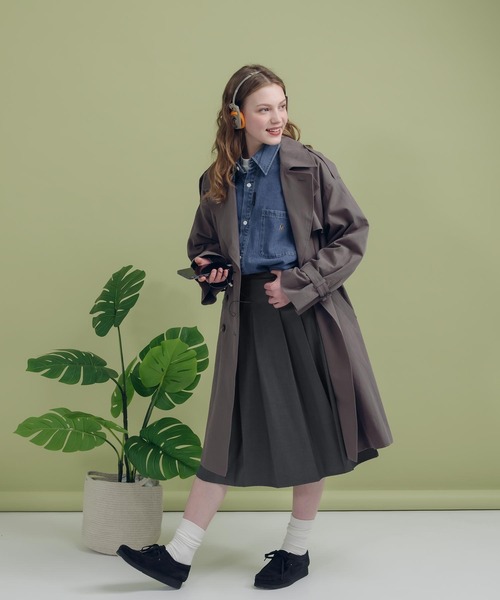 MUHET（ミュエータ）の「デニムシャツ（シャツ/ブラウス・レディース・ブルー/ダークインディゴブルー・SMALL/LARGE/MEDIUM）」の5枚目の写真