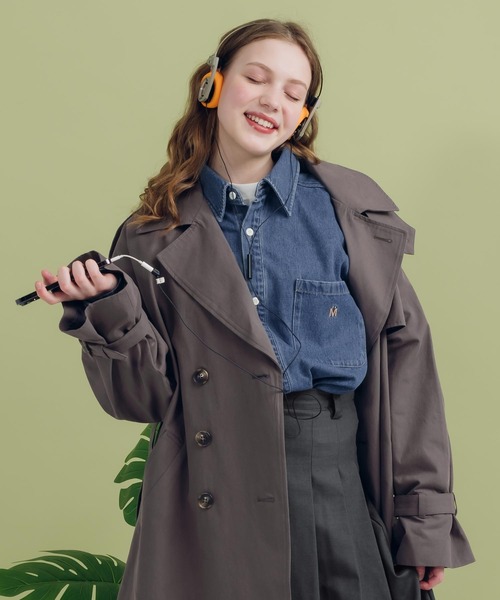 MUHET（ミュエータ）の「デニムシャツ（シャツ/ブラウス・レディース・ブルー/ダークインディゴブルー・SMALL/LARGE/MEDIUM）」の3枚目の写真