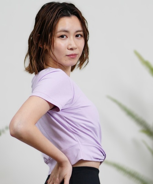 Hurley （ハーレー）の「Hurley/ハーレー 水陸両用ショート丈カップ付きTシャツ ブラトップ  WSB2421007（Tシャツ/カットソー・レディース・ホワイト/イエロー/パープル/ブラック/ダークグリーン・M/S）」の17枚目の写真