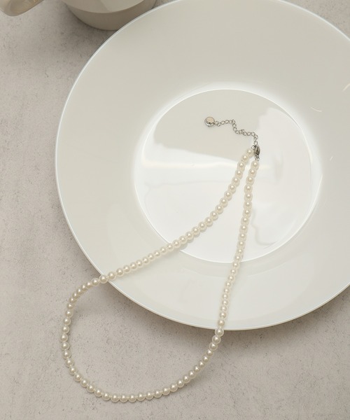 ALWAYS GOOD TIME（オルウェイズグッドタイム）の「貝パール一連/チェーンネックレス《5㎜玉》結婚式/２次会（ユニセックス）（ネックレス・レディース・シルバー系2/ゴールド系1/シルバー系3/ゴールド系2/シルバー系1・FREE）」の9枚目の写真