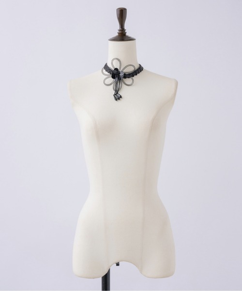 musubore(ムスボレ)の「【 select 】flower beads choker / フラワービーズチョーカー(チョーカー・レディース・ブラック・FREE)」の3枚目の写真