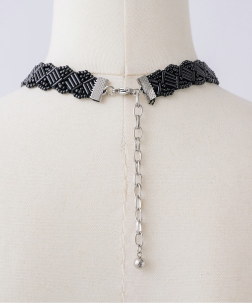 musubore(ムスボレ)の「【 select 】flower beads choker / フラワービーズチョーカー(チョーカー・レディース・ブラック・FREE)」の7枚目の写真