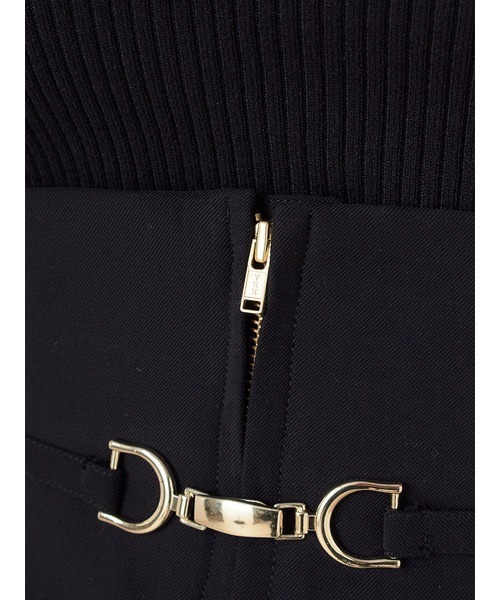 SNIDEL（スナイデル）の「ペプラムスイッチングスカート（スカート・レディース・アイボリー/ブラック/グレー・0/1）」の7枚目の写真