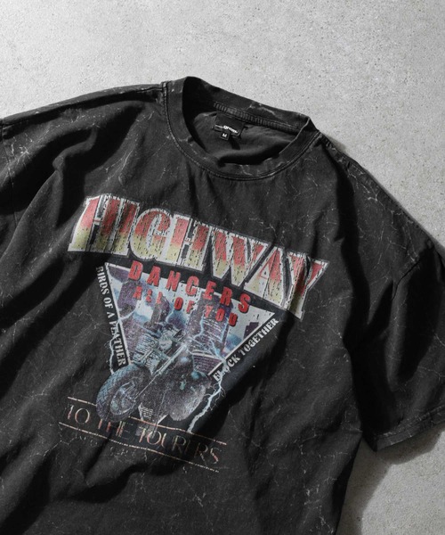 __gram.(スペースグラム)の「【_gram.】 ピグメント加工 90s ロックTシャツ / バンドTシャツ(Tシャツ/カットソー・メンズ・グレー系/ブラック系/チャコール/ブラック・MEDIUM/LARGE)」の5枚目の写真