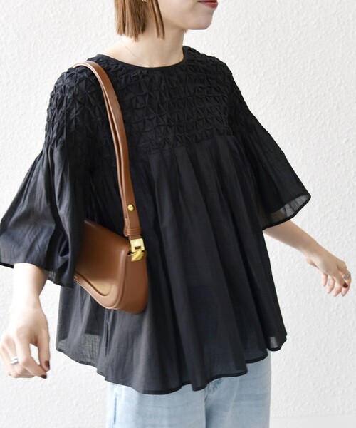美品　SHIPS any　ハンドスモッキングコットンフレアブラウス　25SS セール】SHIPS any:〈洗濯機可能〉ハンドスモッキング コットン