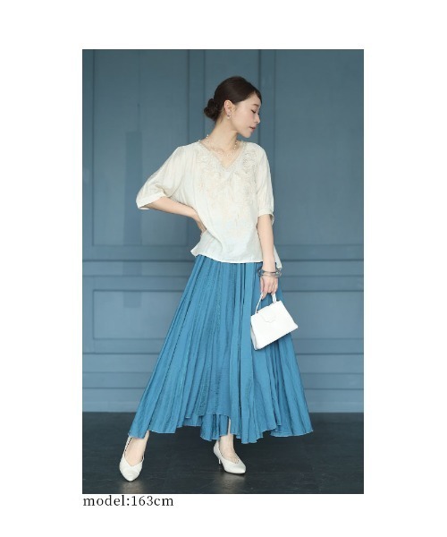 Sawa a la mode(サワアラモード)の「草花刺繍シャツブラウス(シャツ/ブラウス・レディース・アイボリー/グリーン/レッド・FREE)」の15枚目の写真