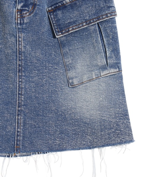 PUNYUS(プニュズ)の「デニムカーゴミニスカート(デニムスカート・レディース・ブルー/ライトブルー・4/3/2/1)」の16枚目の写真