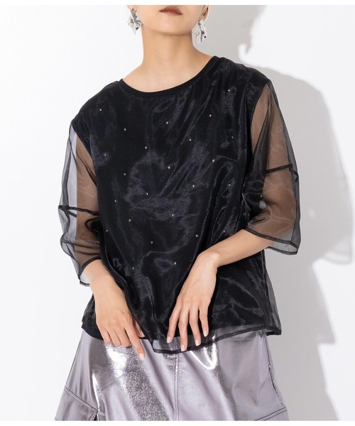 Settimissimo（セッティミッシモ）の「スタッズデザイン ランタンスリーブ オーガンジー トップス（Tシャツ/カットソー・レディース・オフホワイト/ブラック・FREE）」の2枚目の写真