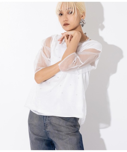 Settimissimo（セッティミッシモ）の「スタッズデザイン ランタンスリーブ オーガンジー トップス（Tシャツ/カットソー・レディース・オフホワイト/ブラック・FREE）」の4枚目の写真
