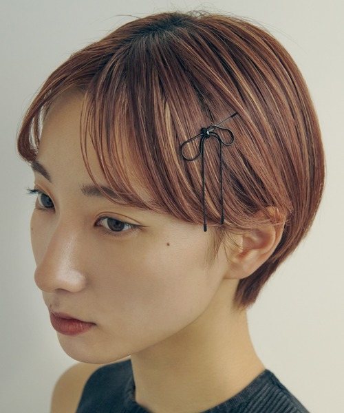 GOLDY（ゴールディ）の「コード ミニ リボン へアカフ & ヘアピン（その他ヘアアクセサリー・レディース・ゴールド/シルバー/ブラック・FREE）」の2枚目の写真