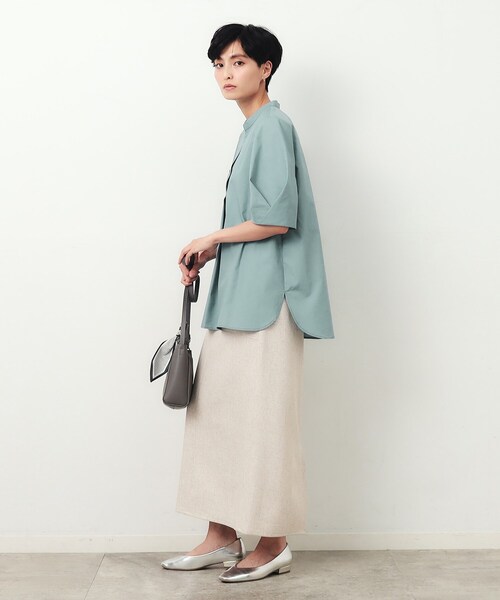 OPAQUE.CLIP(オペークドットクリップ)の「◆スキッパータックスリーブブラウス【洗濯機洗い可】(シャツ/ブラウス・レディース・ブラック/ライトブルー/ネイビー/ホワイト・38/40/42)」の11枚目の写真