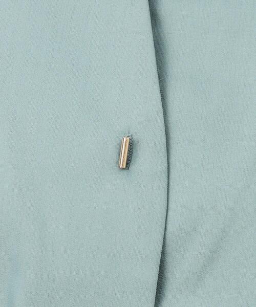 OPAQUE.CLIP(オペークドットクリップ)の「◆スキッパータックスリーブブラウス【洗濯機洗い可】(シャツ/ブラウス・レディース・ブラック/ライトブルー/ネイビー/ホワイト・38/40/42)」の12枚目の写真