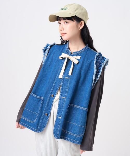 FREAK'S STORE（フリークスストア）の「デニムフリルベスト（ベスト・レディース・ブラック/ブルー/オリーブ・ﾌﾘ-）」の6枚目の写真