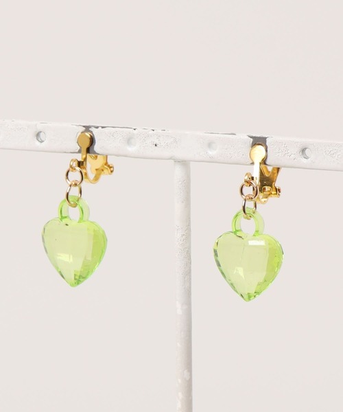 VIBGYOR(ヴィブジョー)の「【charme by pimo 】ハート イヤリング キッズアクセサリー(MA)(イヤリング・レディース・オレンジ/イエロー/パープル/ピンク系その他/ブルー/グリーン/ピンク/レッド・FREE)」の3枚目の写真