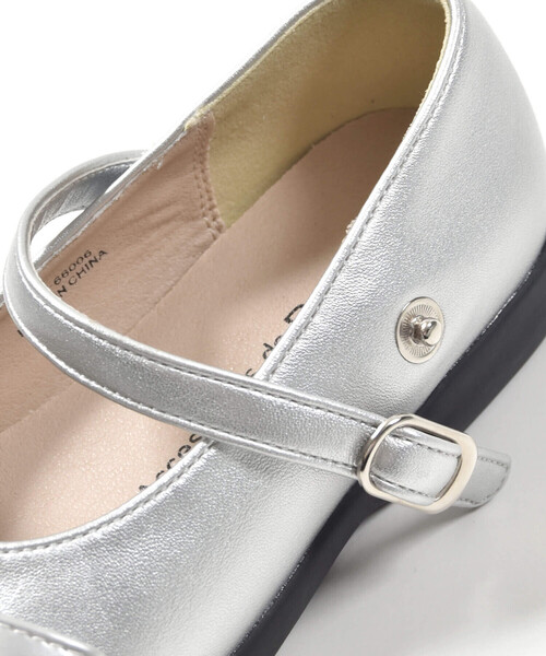 【セール】クロスリボンストラップシューズ(16～21cm)（パンプス）｜BeBe（ベベ）