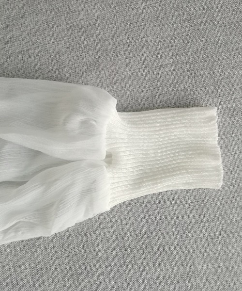 Miniministore（ミニミニストア）の「ニットブラウス 袖切り替えニットトップス（シャツ/ブラウス・レディース・ブラック/クリーム/ホワイト・FREE）」の18枚目の写真