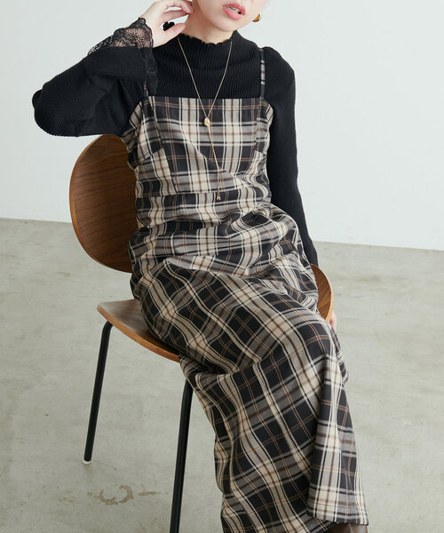 natural couture(ナチュラルクチュール)の「デニム風ビスチェキャミワンピース(ワンピース・レディース・ブラウン/その他1/インディゴブルー/ブラック・MEDIUM/LARGE)」の14枚目の写真