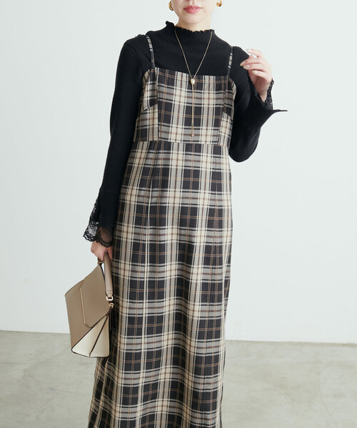 natural couture(ナチュラルクチュール)の「デニム風ビスチェキャミワンピース(ワンピース・レディース・ブラウン/その他1/インディゴブルー/ブラック・MEDIUM/LARGE)」の15枚目の写真