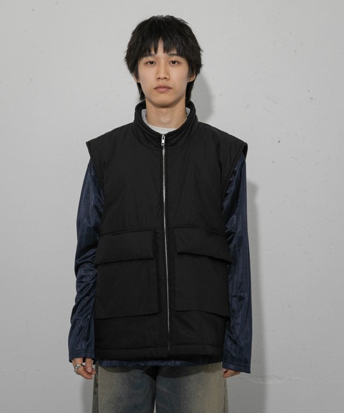 SENSE OF PLACE by URBAN RESEARCH（センスオブプレイスバイアーバンリサーチ）の「ダブルポケットトラックベスト（ダウンベスト・メンズ・ブラック/ライトベージュ・MEDIUM/LARGE）」の15枚目の写真