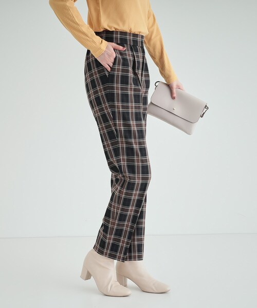 DRESKIP（ドレスキップ）の「◆【洗える】すっきりきれい見え ストレッチテーパードパンツ（その他パンツ・レディース・キャメル/ブラック系1/ブラック・02/03/04）」の5枚目の写真