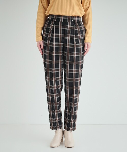 DRESKIP（ドレスキップ）の「◆【洗える】すっきりきれい見え ストレッチテーパードパンツ（その他パンツ・レディース・キャメル/ブラック系1/ブラック・02/03/04）」の17枚目の写真