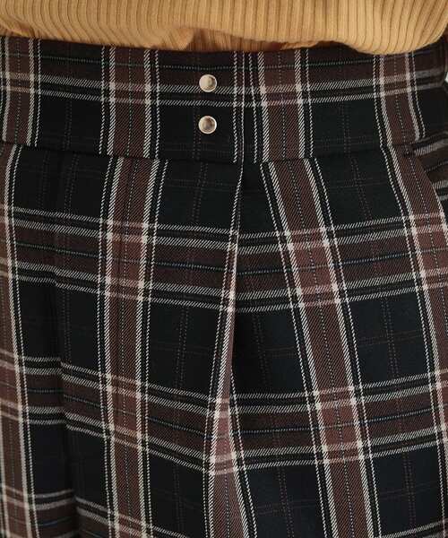 DRESKIP（ドレスキップ）の「◆【洗える】すっきりきれい見え ストレッチテーパードパンツ（その他パンツ・レディース・キャメル/ブラック系1/ブラック・02/03/04）」の20枚目の写真