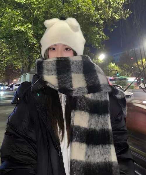 Per sist ence（パーシエンス）の「ボリュームレトロチェックフリンジマフラー（マフラー・レディース・ブラック/ライトブルー/ブルー/ブラウン/グリーン系/パープル/グリーン/ピンク/ローズ・FREE）」の11枚目の写真