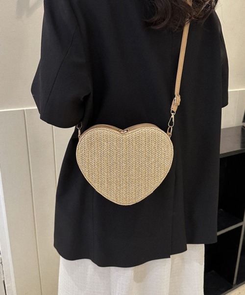 Pochi Pouch(ポチポーチ)の「Pochi Pouch/2way ミニ ハートデザイン わら編み ショルダーバッグ(ショルダーバッグ・レディース・ブラック/ブラウン/ホワイト/ベージュ・FREE)」の19枚目の写真