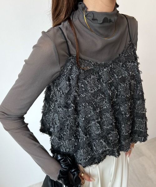 Futier land（フューティアランド）の「スクエアフリンジバルーンキャミビスチェ（キャミソール・レディース・ブラウン/グレイッシュベージュ/ブラック・MEDIUM）」の4枚目の写真